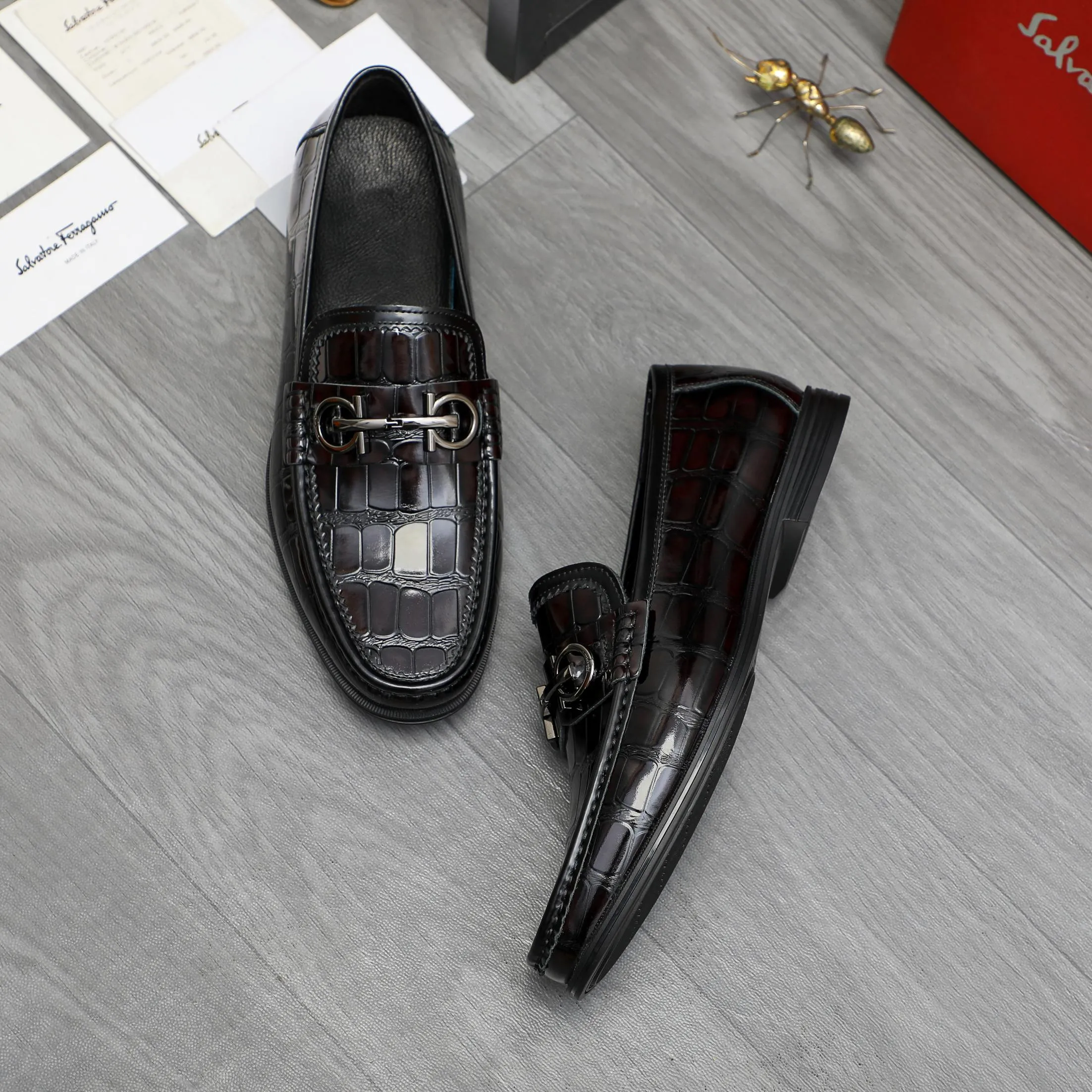 Men's shoes 💰p442 Product trademark: Ferragamo "Ferragamo" business slip-on leather shoes, regular size: 38-46 (45.46 custom-made, non-returnable) Product material: selected stone pattern embossed cowhide upper, cowhide lining, rubber outsole